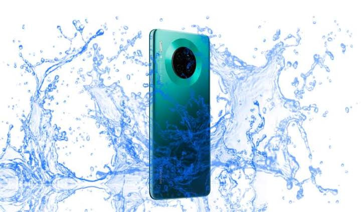 Inilah 6 Smartphone Tahan Air Terbaik, Kamu Punya yang Mana?