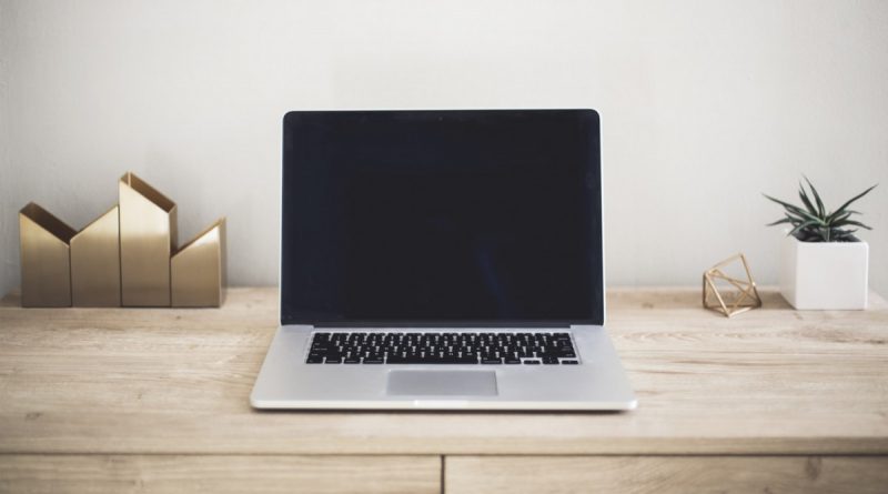 5 Tips Menjaga Laptop Tetap Awet dan Tidak Bocor