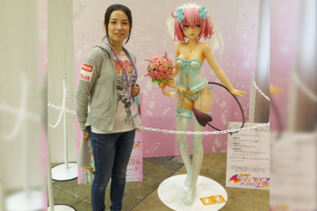 statue-anime-life-sized-2R