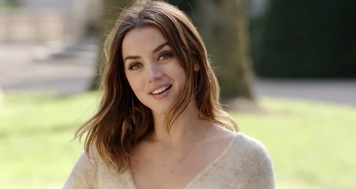 Tak Hanya Blonde, Ini Dia 7 Film Terbaik Ana de Armas