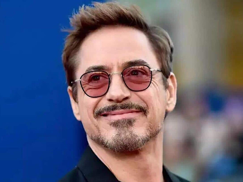 Pengganti Johnny Depp Robert Downey Jr.