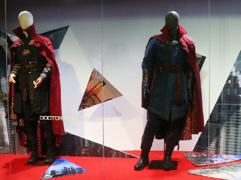 Kostum Doctor Strange di Pameran Marvel Indonesia