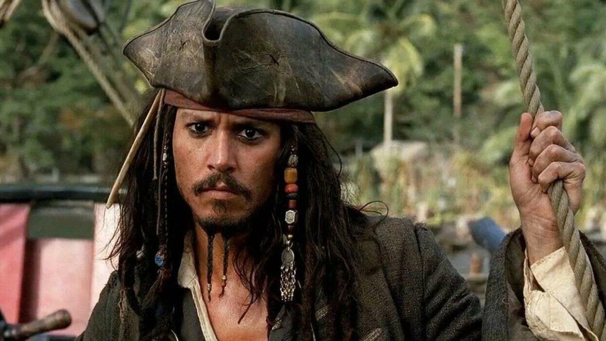 Minta Maaf, Disney Goda Johnny Depp Untuk Jadi Jack Sparrow (Lagi)?