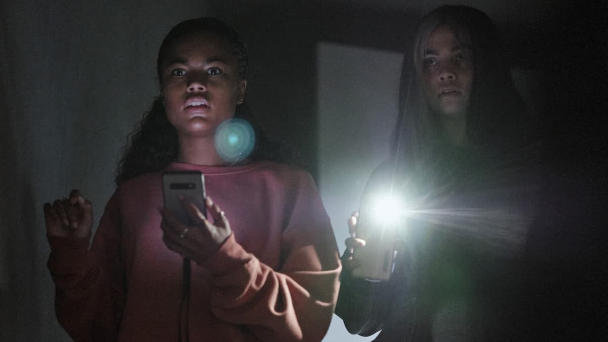 Jade-and-Billie resident evil