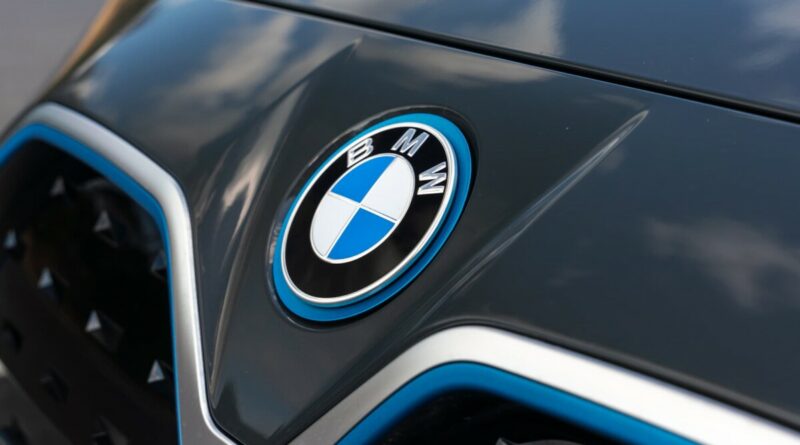 BMW Rilis Fitur Microtransaction Untuk Penghangat Jok Mobil!
