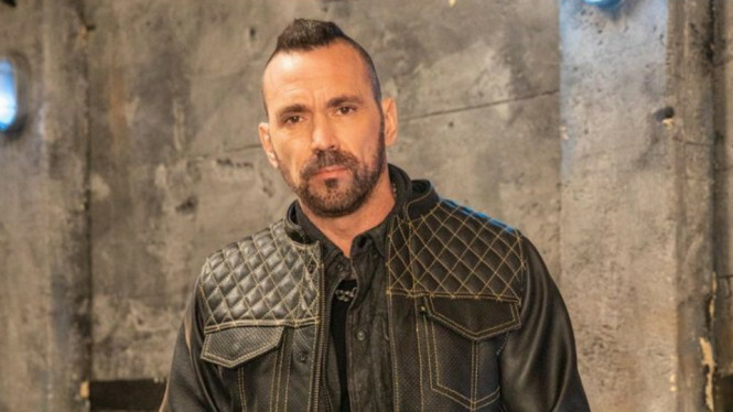 zigi-637ad1b6c6865-jason-david-frank-power-rangers-hijau_665_374