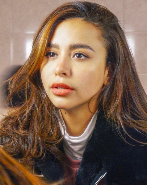 Yassi Pressman Distances Self From Rumors About Coco Martin Julia Montes Relationship Up Station Philippines - coco martin roblox