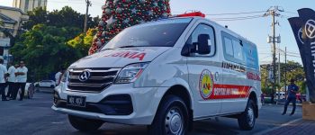 Manila’s ‘Yorme’ receives new V80 Flex Ambulance from Maxus PH