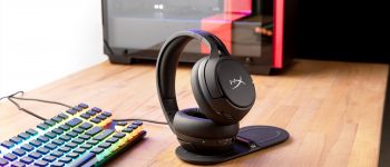 The latest HyperX headset supports wireless charging with a Qi pad