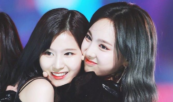 Twice Nayeon Is Now Being Targeted By Right Wing Netizens Fans Step Up To Defend Up Station Malaysia - sana twice roblox