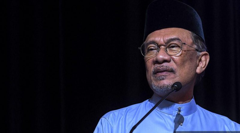 Anwar Launches Free Online Tuition Programme For Pd Students Up Station Malaysia