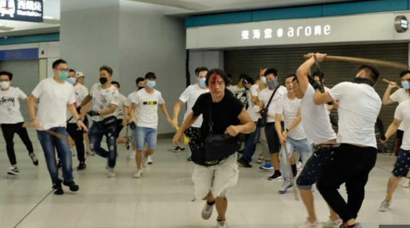 Hong Kong Police Criticised Over Failure To Stop Attacks On Protesters Up Station Malaysia - hong kong police officer roblox