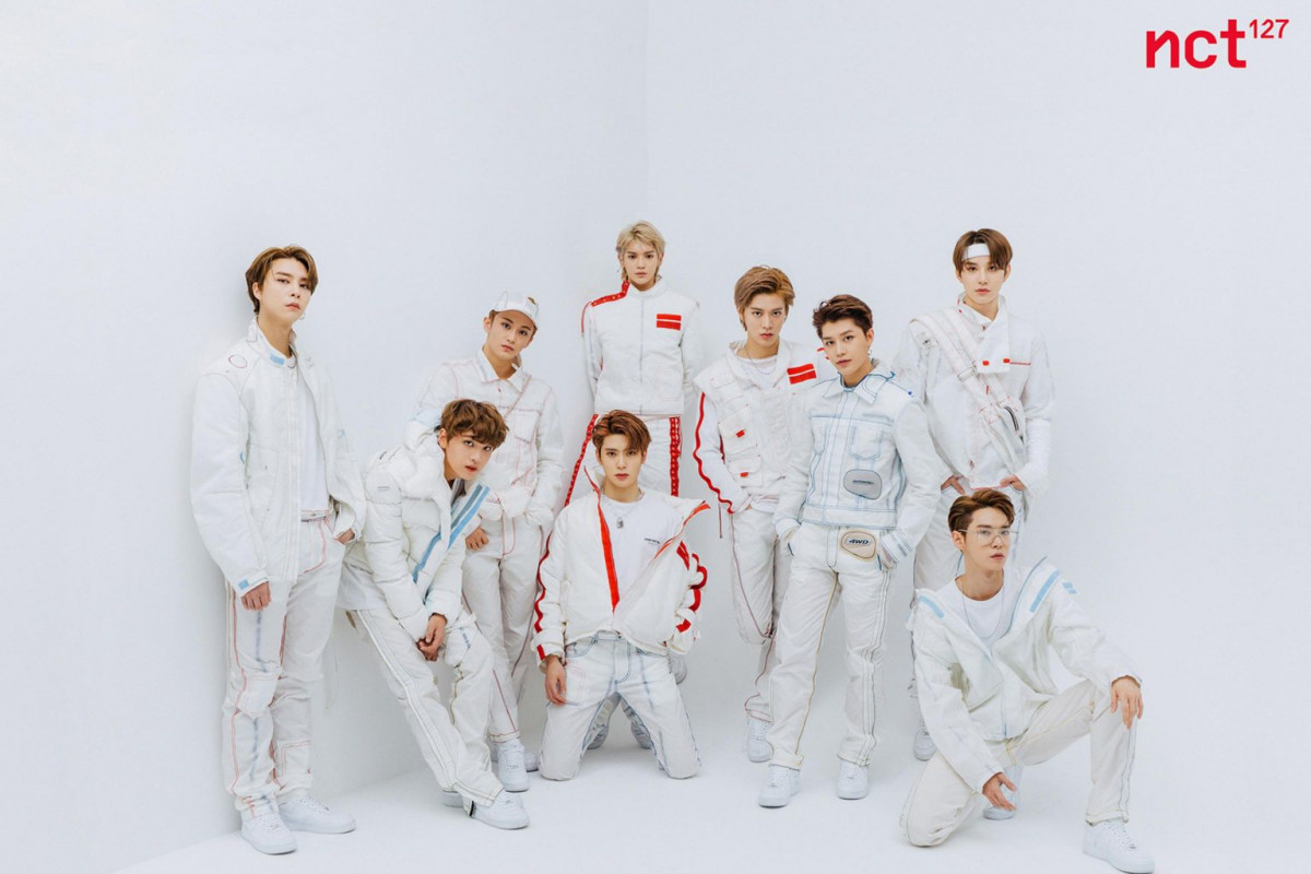 Fan Triggers Fire Alarm In London Hotel Just To See Korean Boyband Nct 127 Evacuating Up Station Singapore - nct city nct fanclub roblox