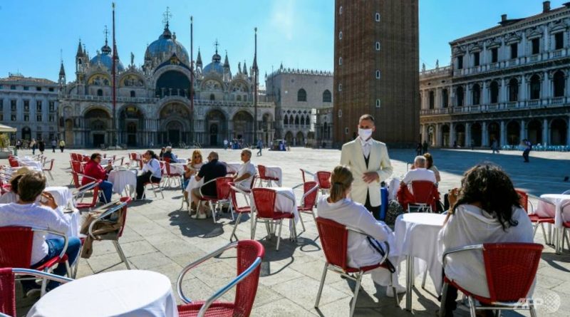 Doge S Palace Reopens As Tourists Flock Back To Venice Up