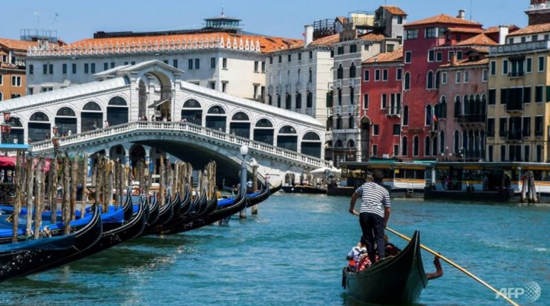 Tourists Return To Venice As City Looks Ahead Up Station Singapore